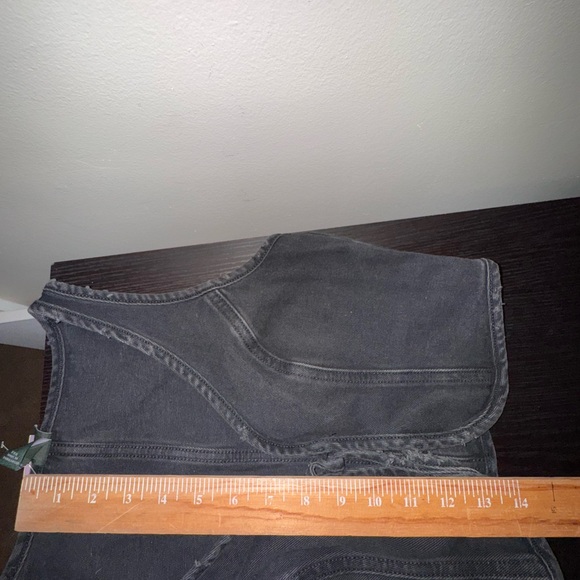 Black Denim Tie Front Vest - Picture 9 of 10